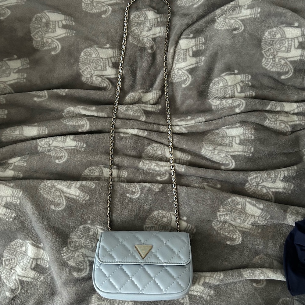 Guess cross body bag - Picture 2 of 6